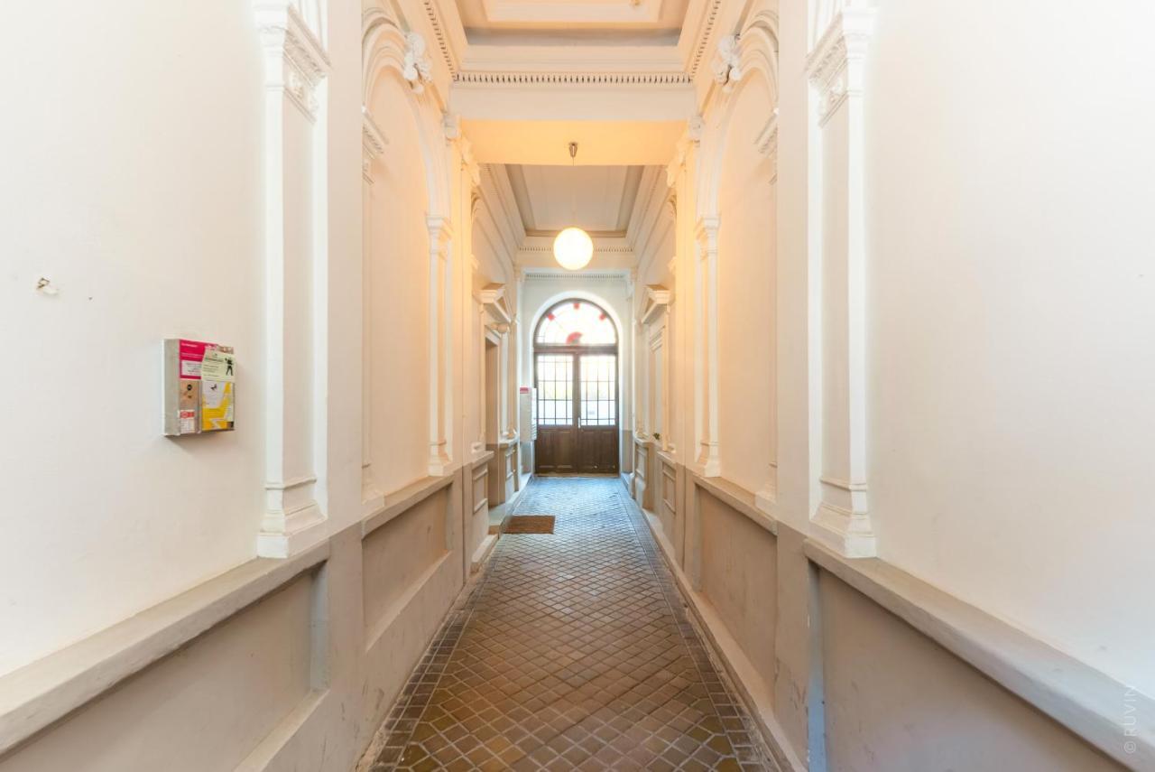 Ferienwohnung ⍟Luxurious And Bright⍟ 5 Min Walk To City Center Wien Exterior foto